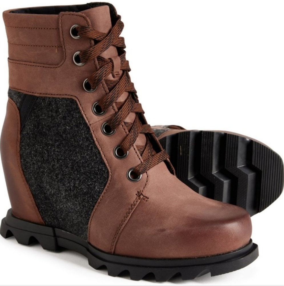 Sorel Lexi Brown Lace-Up Ankle Boots